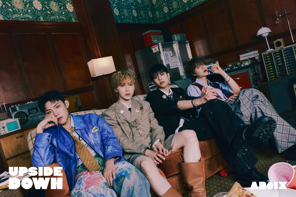 AB6IX B:COMPLETE サイン入りアルバム　バッチ付き 楽天市場】ab6ix b:completeの通販
